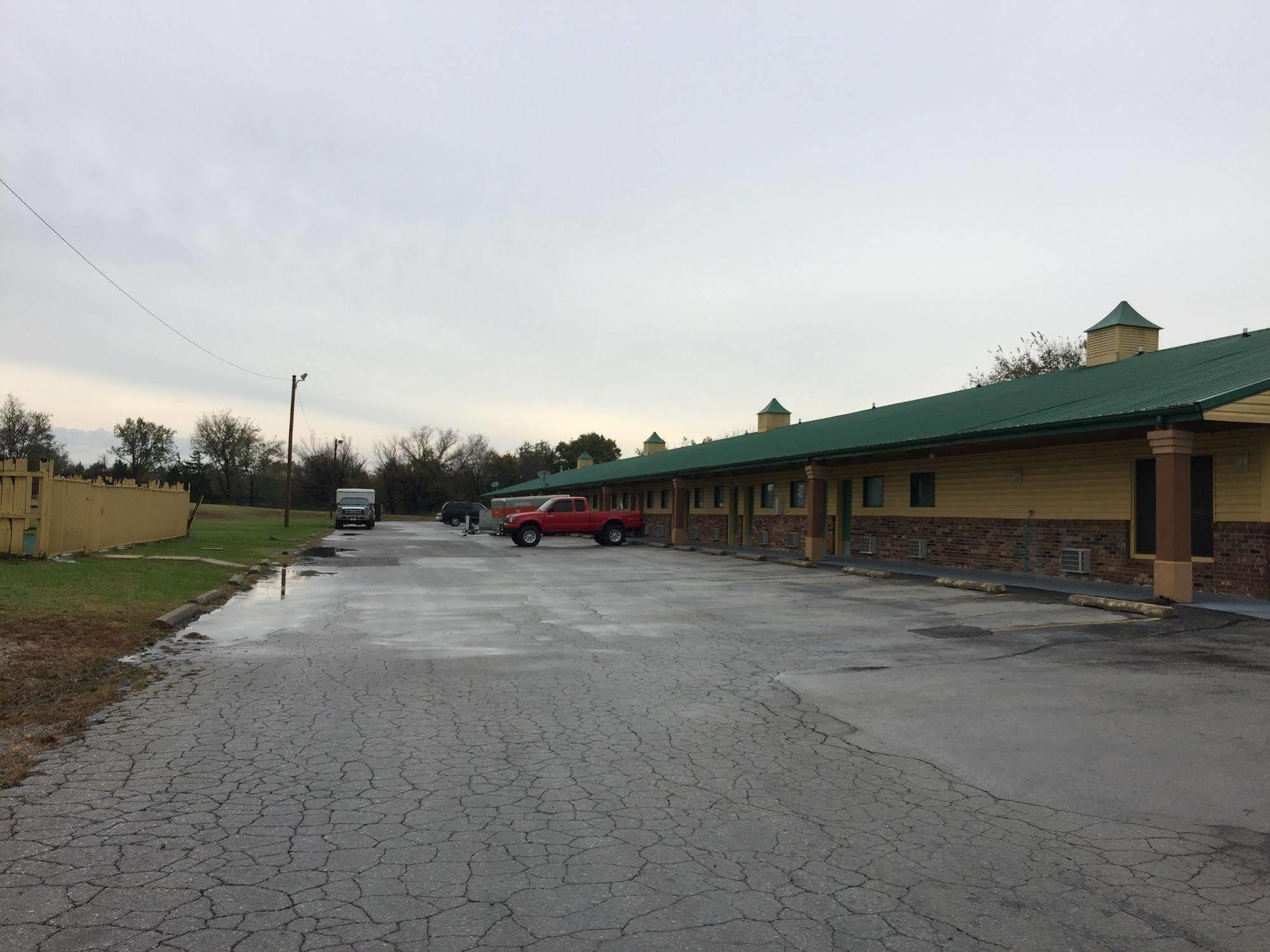 Kansas Inn Independence Dış mekan fotoğraf