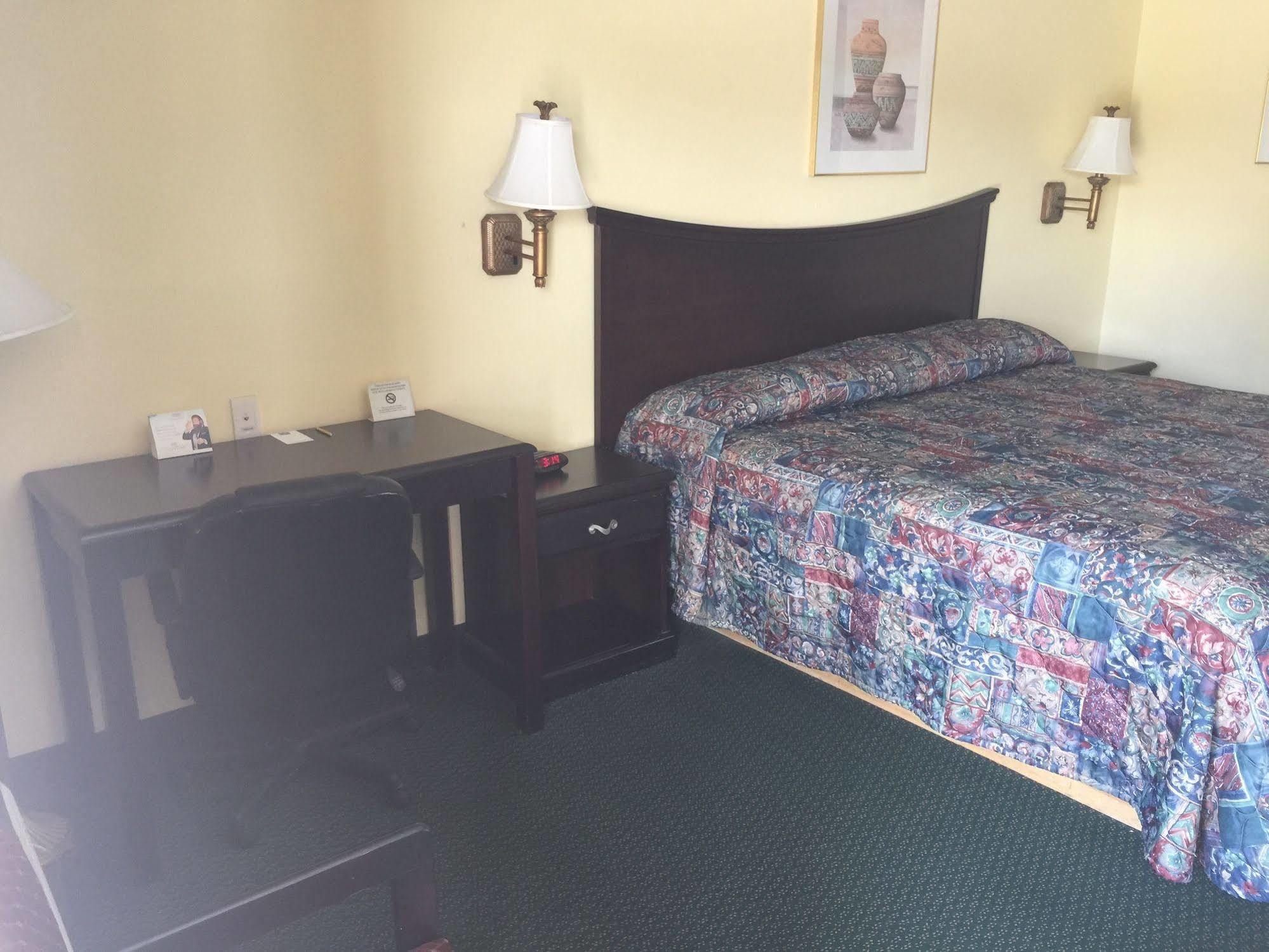 Kansas Inn Independence Dış mekan fotoğraf